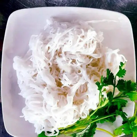 Hình ảnh Bún thêm