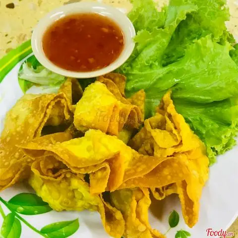 Hình ảnh 2 Phần Sủi Cảo Chiên Giòn - 3 Coca-Cola