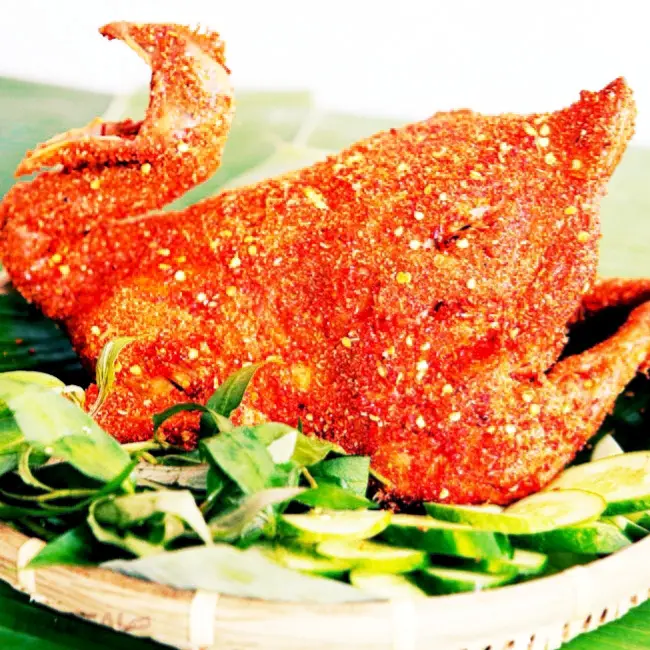 Hình ảnh gà nướng muối ớt một con lớn 