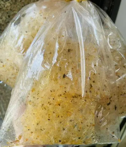 Hình ảnh Bánh tráng tỏi phi rong biển