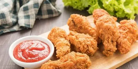 Hình ảnh Cơm Vàng Ức Chiên Giòn