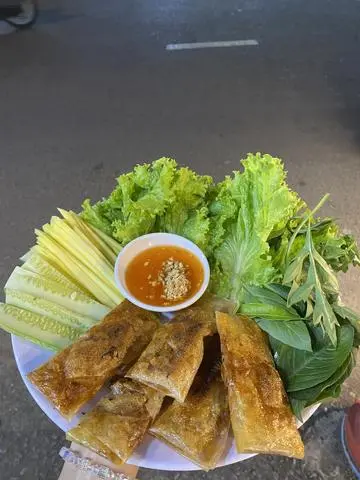 Hình ảnh 1 miếng chả lụi