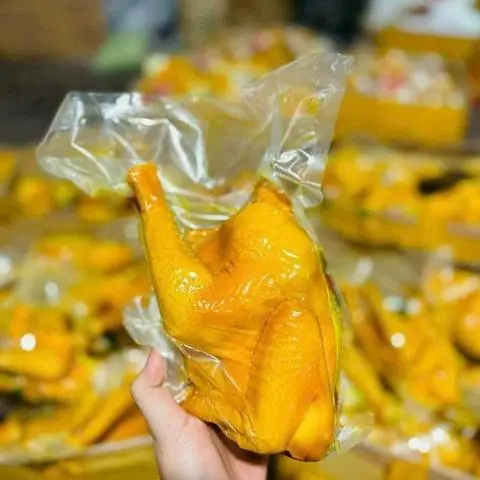 Hình ảnh gà ủ muối nguyên con