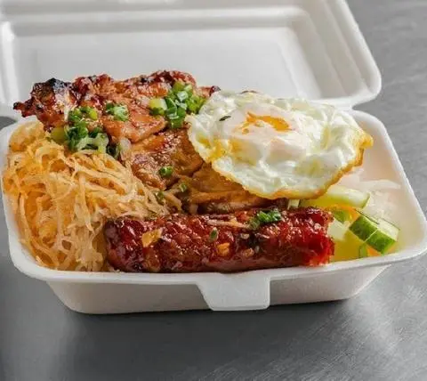 Hình ảnh Cơm Tấm Đặc Biệt 1 (Sườn Nướng + Nem Nướng + Bì Thịt + Ốp La)
