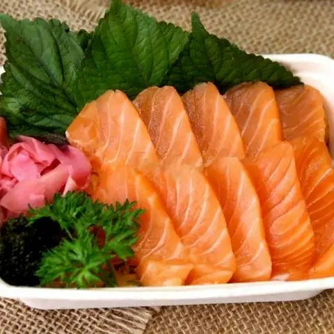 Hình ảnh Sashimi Cá Hồi XL (Kèm 1 Ly Coca)
