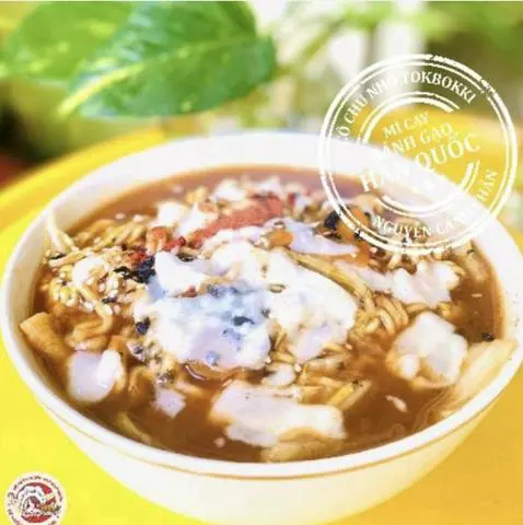 Hình ảnh Combo  Mì cay Tokbokki truyền thống + 1  ly nước ngọt ngẫu nhiên