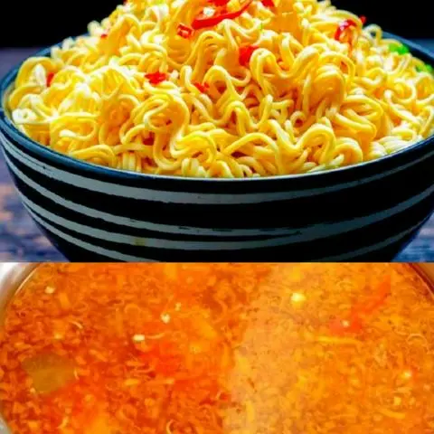 Hình ảnh Mì + Nước Lẩu (Kèm Bắp/Cải Thảo, Nấm Kim Châm)