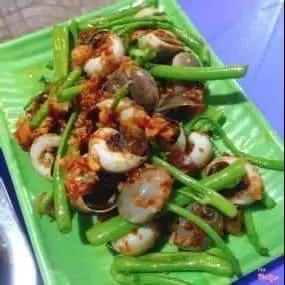 Hình ảnh ốc mỡ xào rau muống