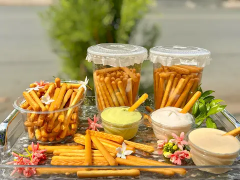 Hình ảnh Bánh Que Chấm Kem