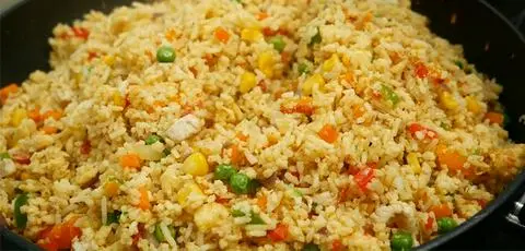 Hình ảnh cơm chiên trứng đánh & trứng ốpla 