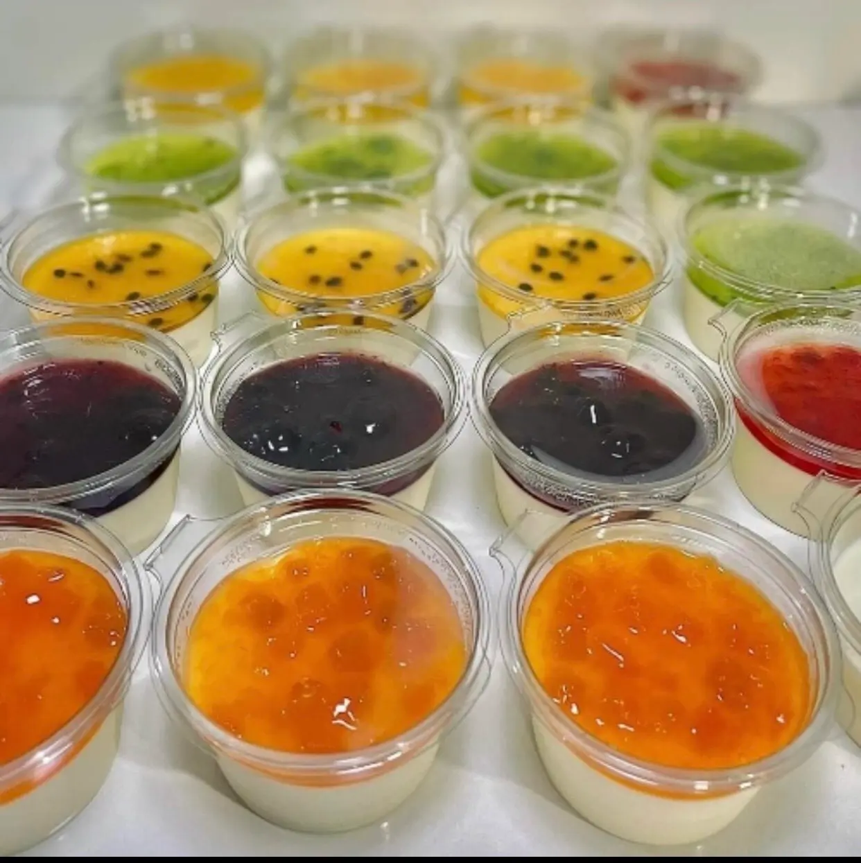 Hình ảnh Panacotta Chanh Dây