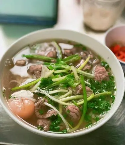 Hình ảnh Phở tái trứng