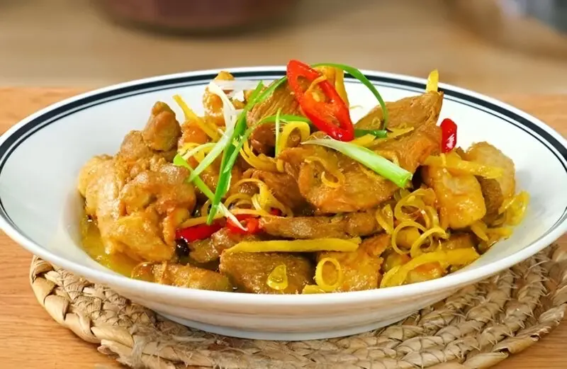 Hình ảnh Cơm Gà Kho Sả 