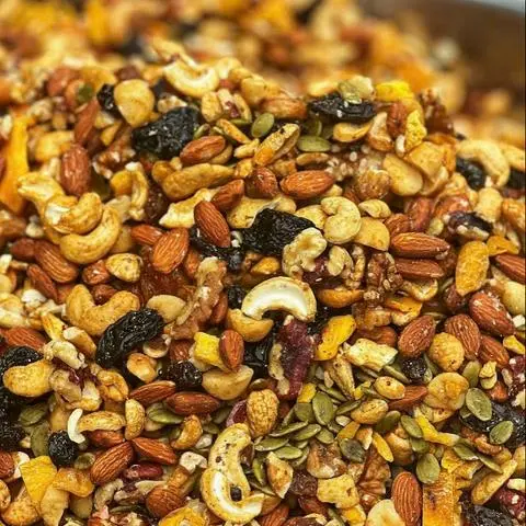Hình ảnh Ngũ cốc Granola siêu hạt (500g)