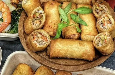 Hình ảnh Chả giò nhà làm - 2 cuốn