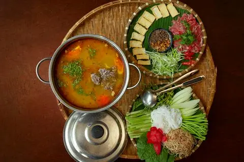 Hình ảnh Lẩu riêu cua bắp bò (Nhỏ)