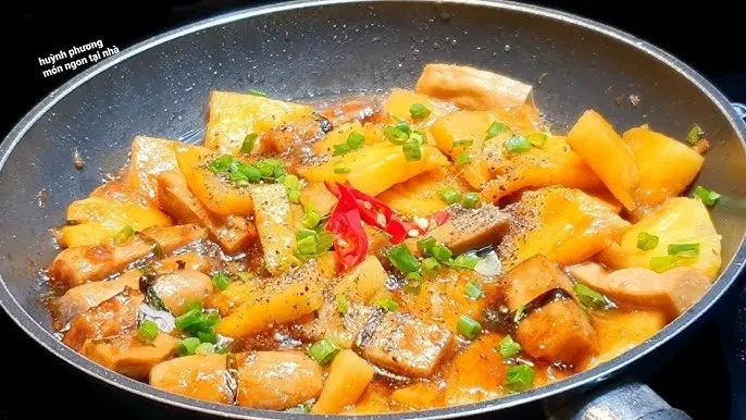 Hình ảnh Chả Lụa Kho Thơm