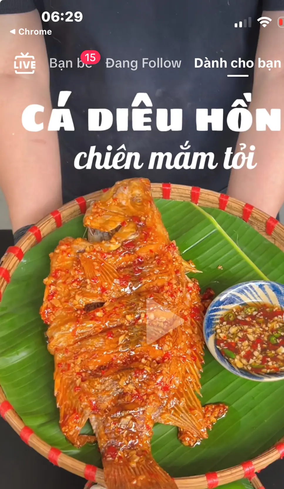 Hình ảnh Cơm cá diêu hồng sốt mắm tỏi 