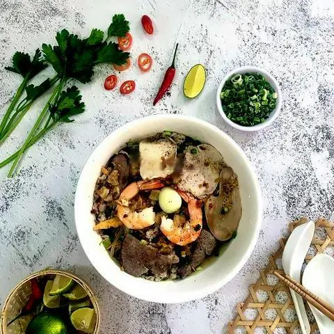 Hình ảnh Hủ Tiếu Mì Nước Đặc Biệt