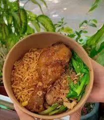 Hình ảnh Combo 1 Mì Trộn Đặt Biệt +Tặng 1 Mì Thêm +Tặng Ly Trà Ổi Hồng