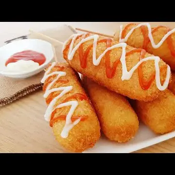 Hình ảnh Hogdog xúc xích phô mai 2 cây 