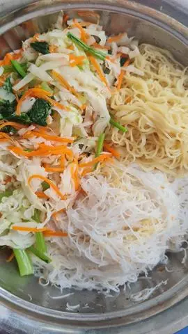 Hình ảnh Bún Gạo Mì Xào Chay