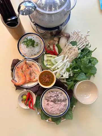 Hình ảnh Lẩu tôm cua bầu