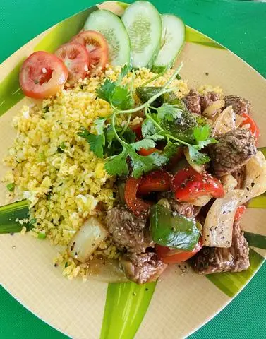 Hình ảnh Cơm bò lúc lắc