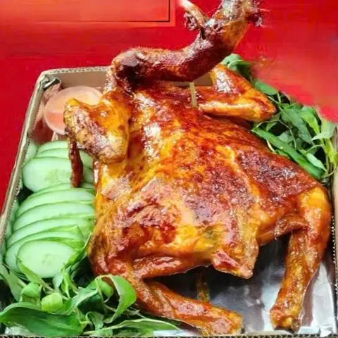 Hình ảnh Gà nướng cô đơn vị mắm nhĩ