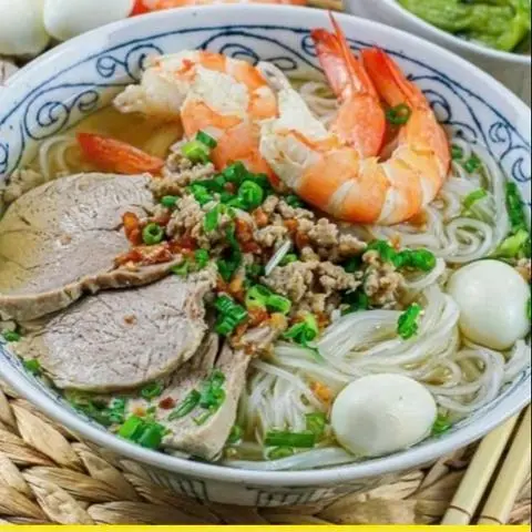 Hình ảnh Bánh canh đầy đủ