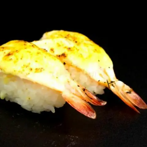 Hình ảnh Sushi Tôm Nướng Sốt