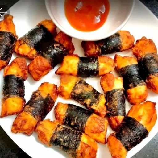 Hình ảnh Gà cuộn rong biển - 1 cuộn
