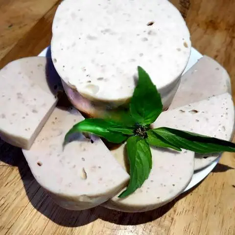 Hình ảnh Chả lụa thêm