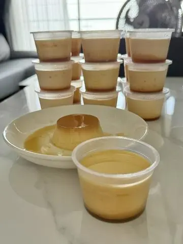 Hình ảnh Bánh Flan Sữa Tươi Caramel (10 cái)