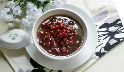 Hình ảnh chè đậu đỏ nước cốt dừa 