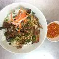 Hình ảnh Bún thịt nướng chả giò