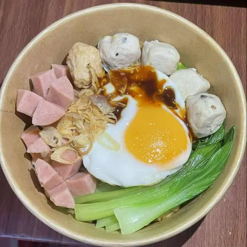 Hình ảnh Mì trộn sốt cay