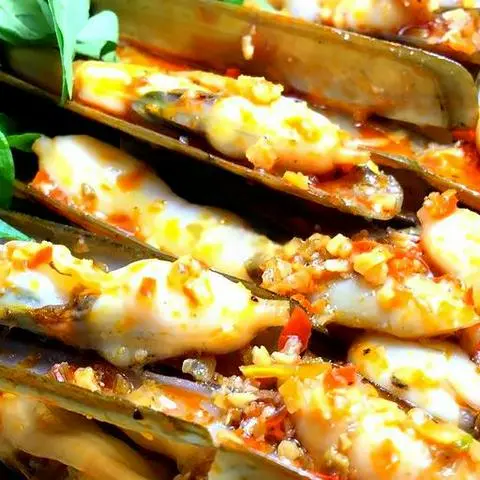 Hình ảnh Móng tay xào tỏi