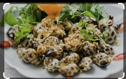 Hình ảnh Ốc hương cháy tỏi