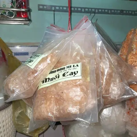 Hình ảnh Bánh tráng muối cay - 1 bịch
