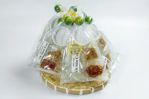 Hình ảnh Bánh Tráng Chấm Siêu Cay