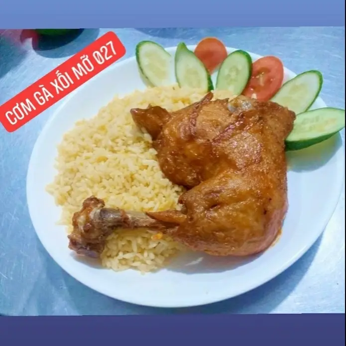 Hình ảnh Cơm gà xối mỡ