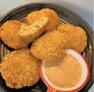 Hình ảnh Bánh gà phô-mai (combo 5 cái)