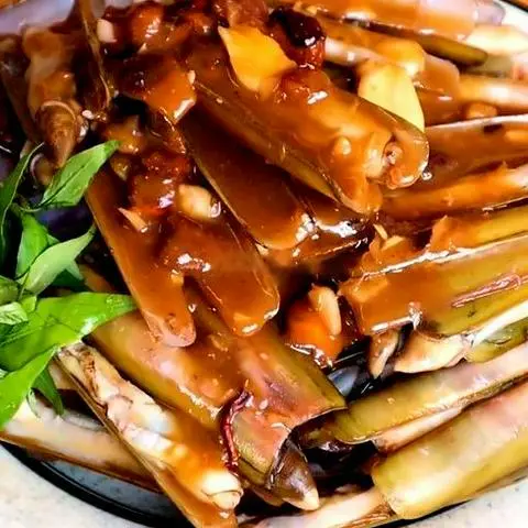 Hình ảnh Móng tay xào me