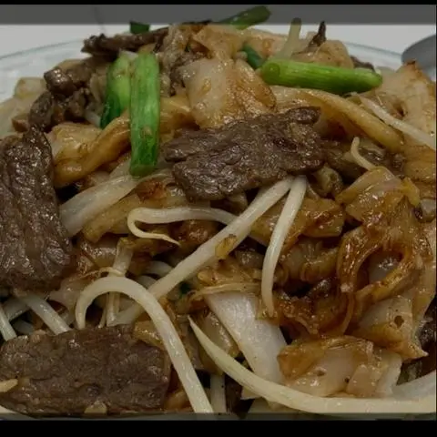 Hình ảnh hủ tiếu xào + Bò + trứng