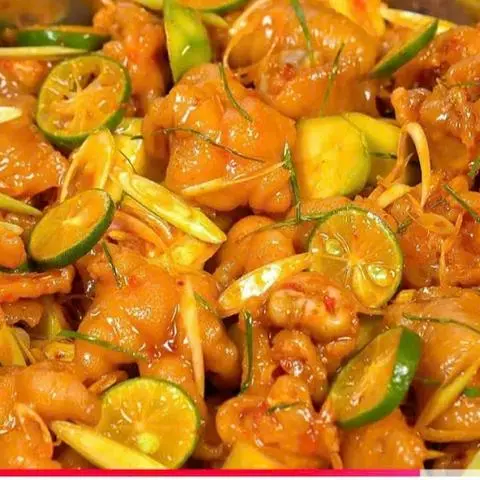 Hình ảnh chân gà sốt thái 