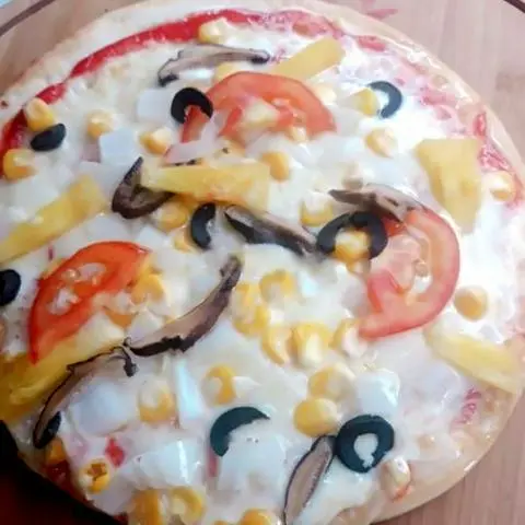 Hình ảnh Pizza gà - thịt xông khói (18)