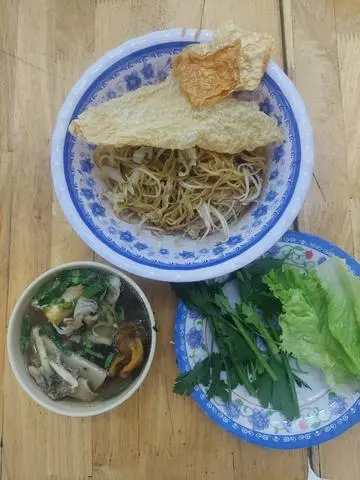 Hình ảnh hủ tiếu mì khô chay 