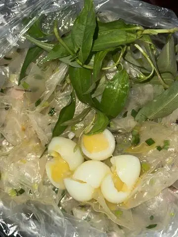 Hình ảnh Bánh Tráng Mỡ Hành Tóp Mỡ Cút Lòng Đào
