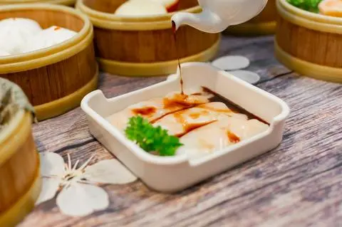 Hình ảnh Bánh cuốn Tôm Sò Điệp (2 bánh)